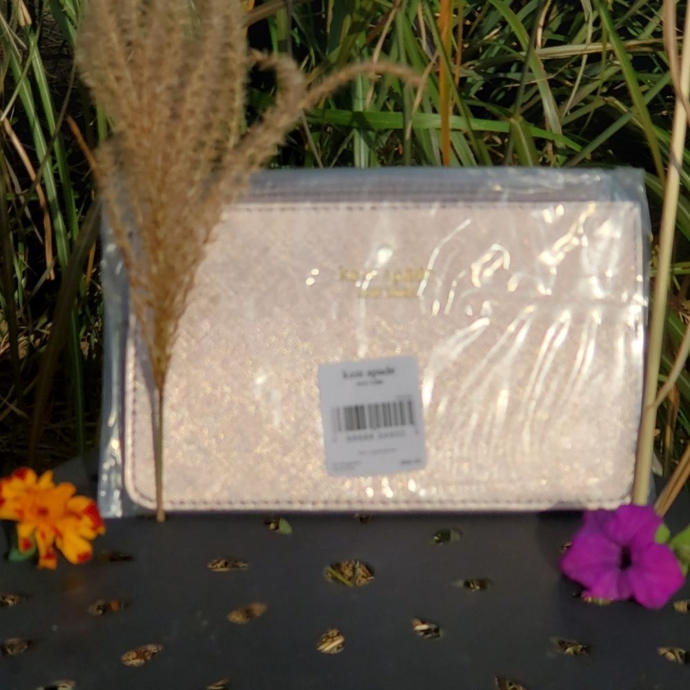 Kate Spade Wristlet‎ - Picture 3 of 9